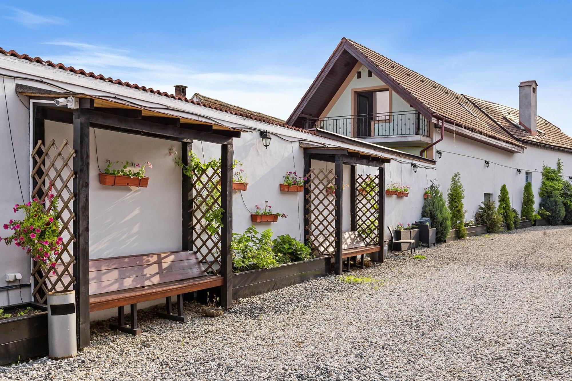 Pensiunea Alina "Adults Only" Sibiu Ngoại thất bức ảnh