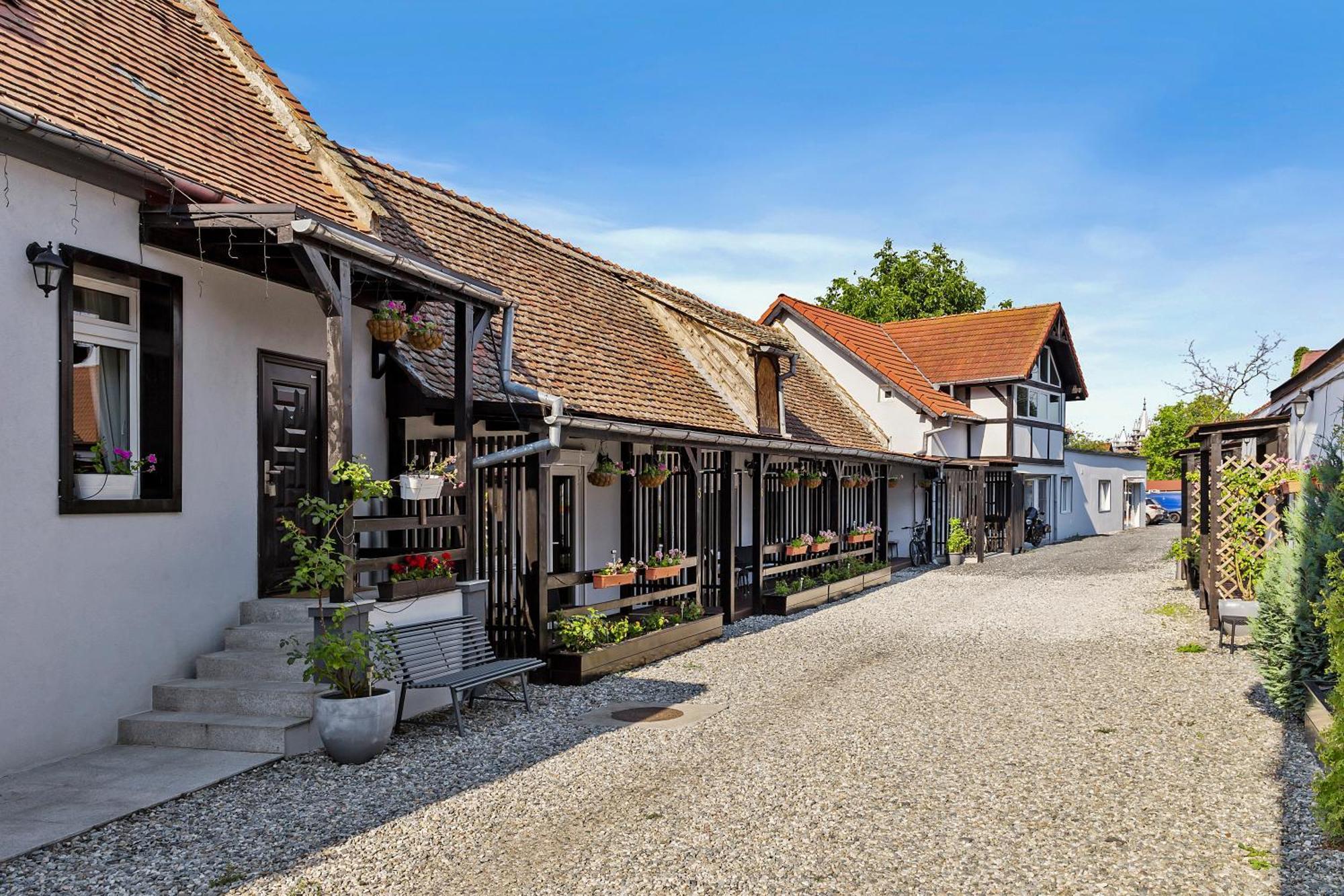Pensiunea Alina "Adults Only" Sibiu Ngoại thất bức ảnh